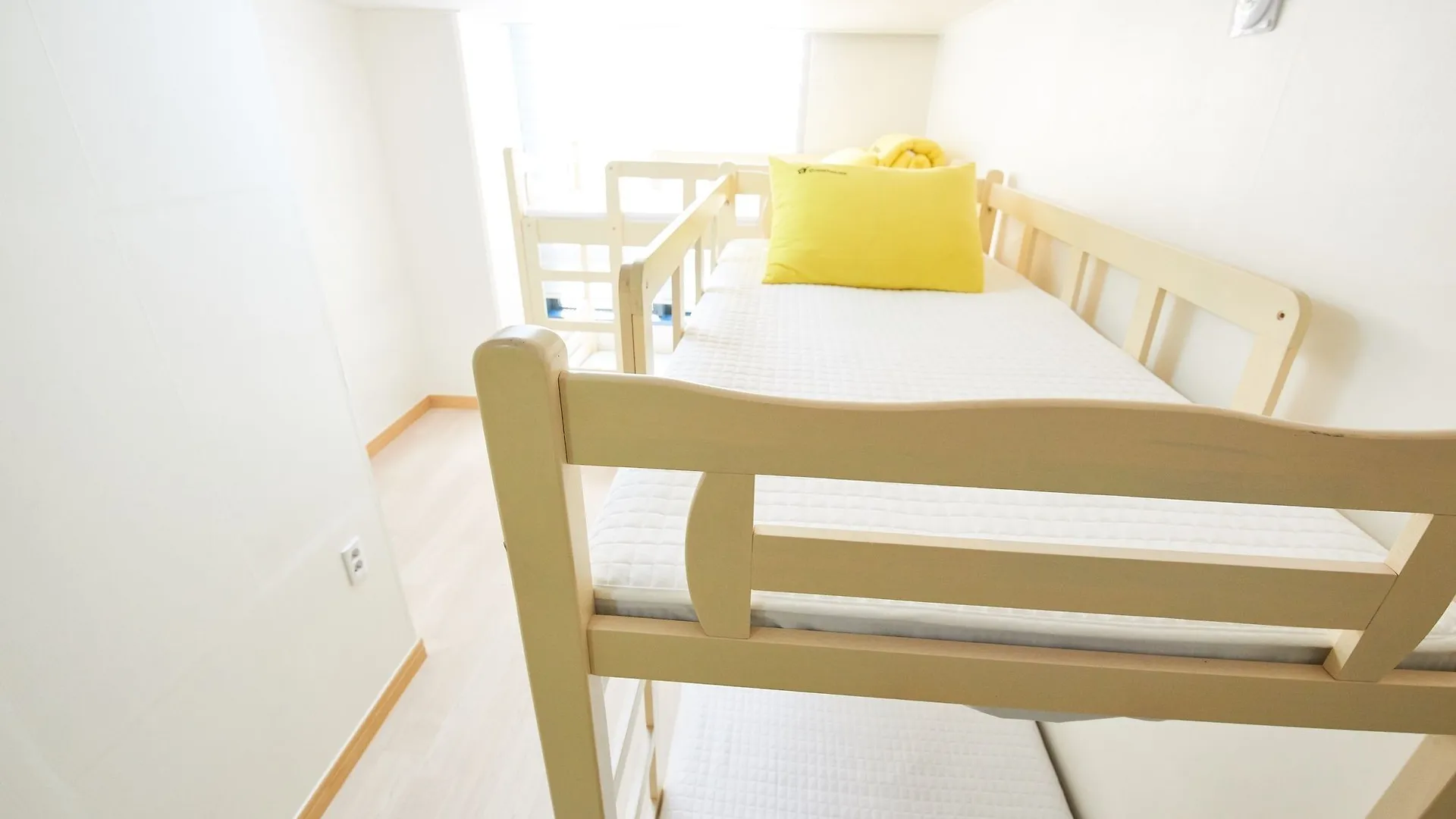 24 Guesthouse Jagalchi Busan Guest house