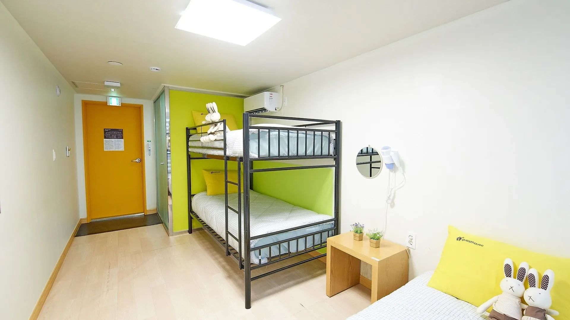 24 Guesthouse Jagalchi Busan