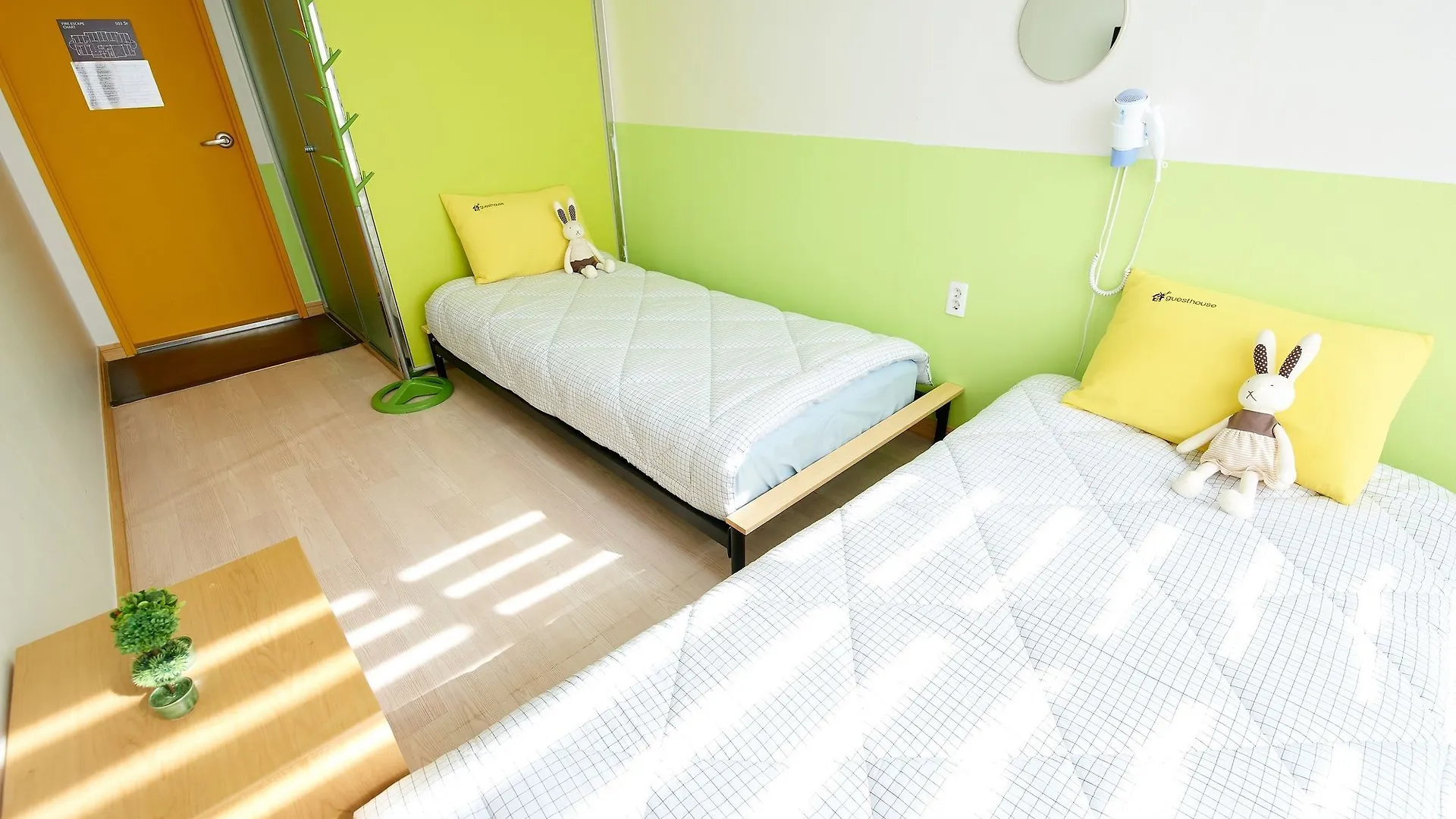 24 Guesthouse Jagalchi Busan 2*,  South Korea