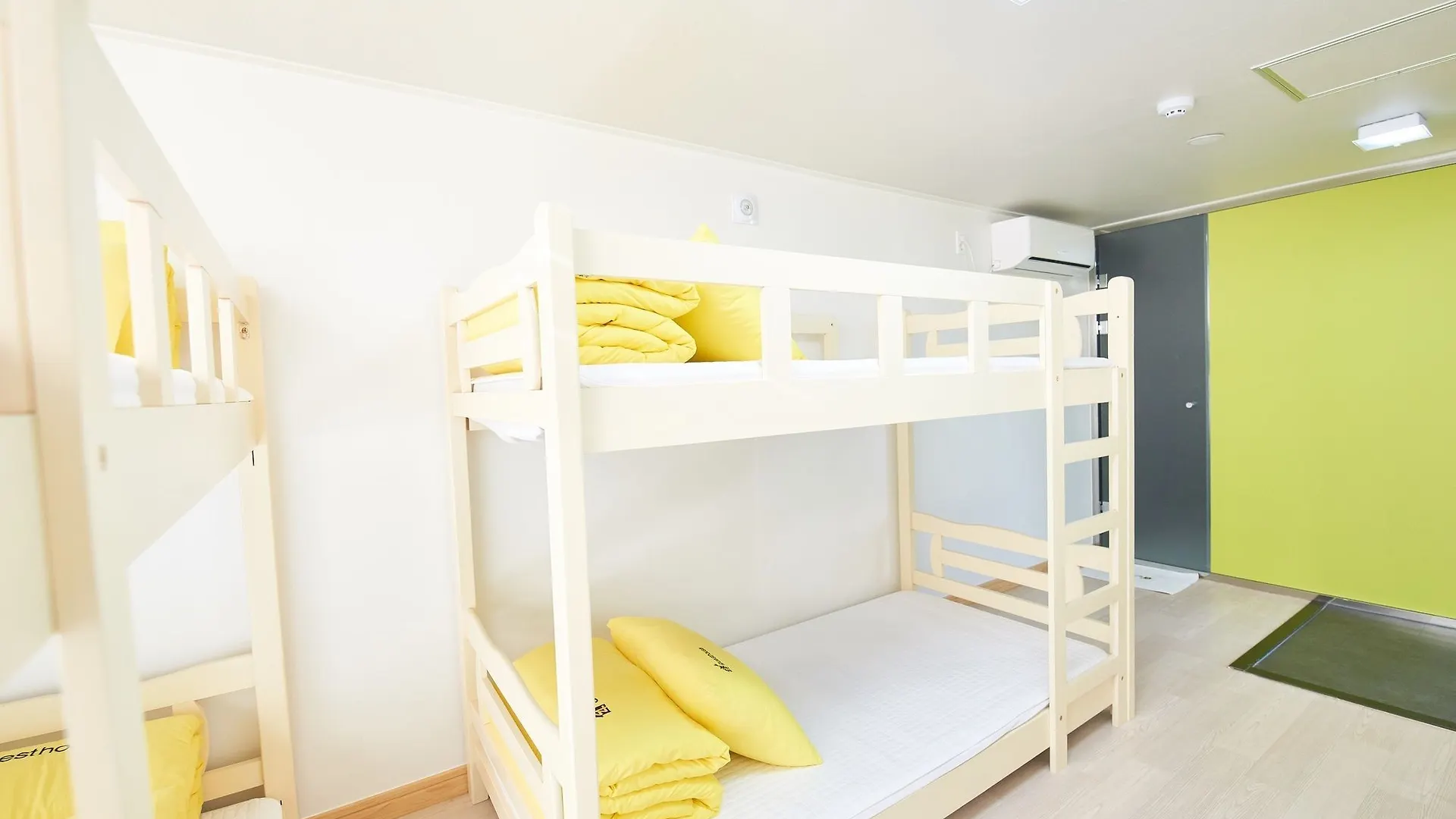 Guest house 24 Guesthouse Jagalchi Busan
